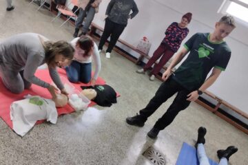 Академия Първа помощ - обучение за учители – ОУ „Вапцаров“, с. Селановци (снимка 1)